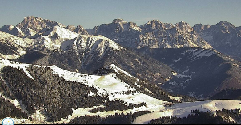 Webcam Passo Brocon-Marande - Brocon Pass and Pale di S.Martino 