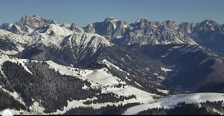 Webcam Passo Brocon-Marande - Brocon Pass and Pale di S.Martino 