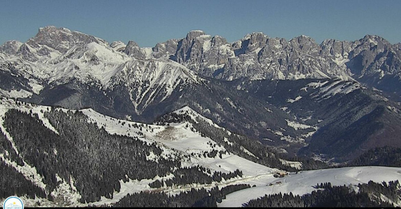 Webcam Passo Brocon-Marande - Brocon Pass and Pale di S.Martino 