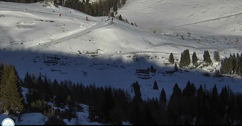 Webcam Passo Brocon-Marande - Chair lift Valfontane