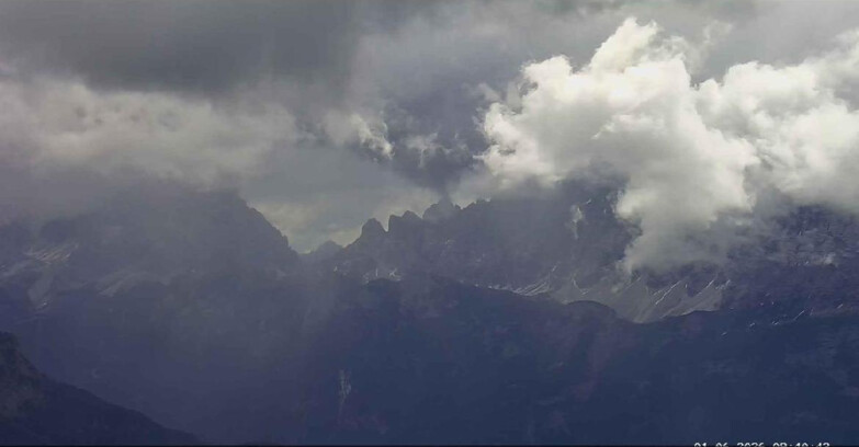 Webcam Passo San Pellegrino-Falcade - Pelmo e Civetta