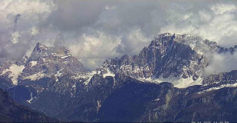 Webcam Пассо Сан-Пеллегрино-Фалькаде  - Pelmo