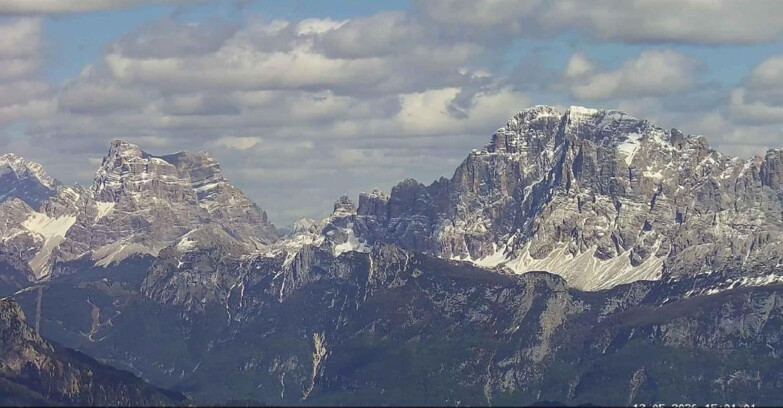 Webcam Passo San Pellegrino-Falcade - Pelmo