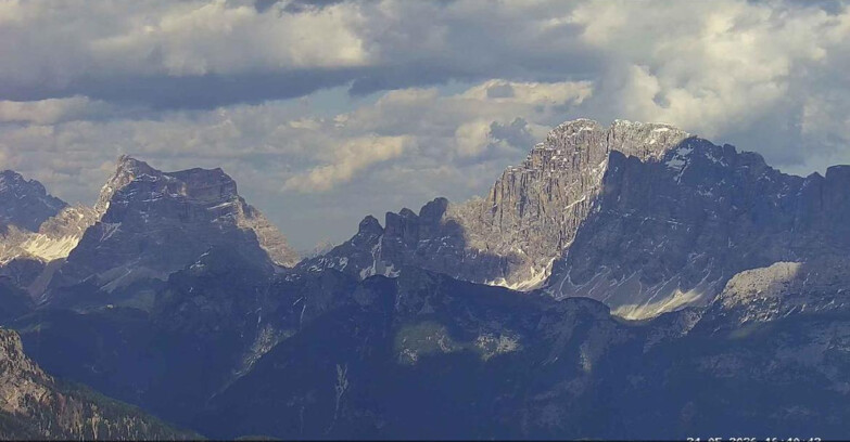 Webcam Passo San Pellegrino-Falcade  - Pelmo