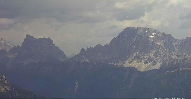 Webcam Passo San Pellegrino-Falcade  - Pelmo