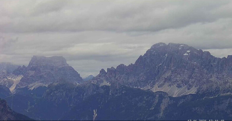 Webcam Passo San Pellegrino-Falcade  - Pelmo