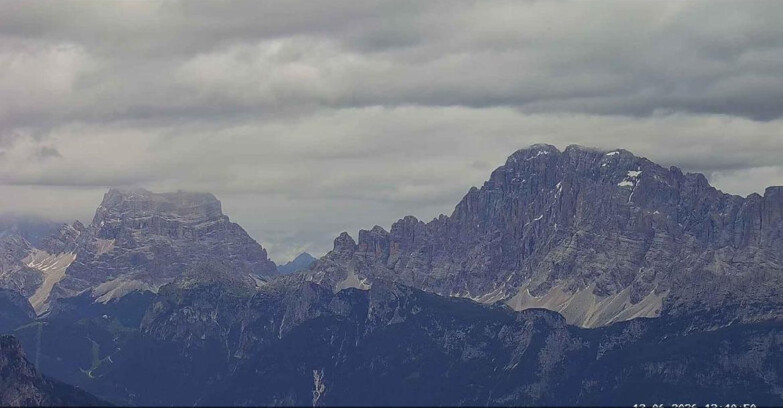 Webcam Passo San Pellegrino-Falcade  - Pelmo