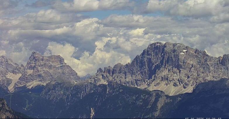 Webcam Passo San Pellegrino-Falcade - Pelmo