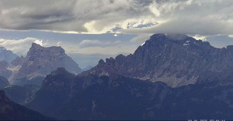 Webcam Passo San Pellegrino-Falcade - Pelmo