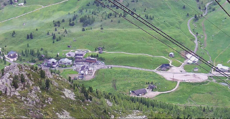Webcam Passo San Pellegrino-Falcade - Passo San Pellegrino