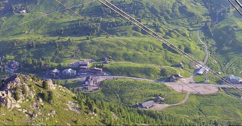 Webcam Passo San Pellegrino-Falcade - Passo San Pellegrino
