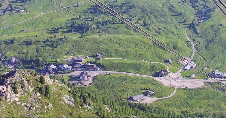 Webcam Passo San Pellegrino-Falcade - Passo San Pellegrino