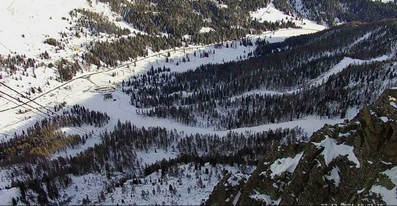 Webcam Passo San Pellegrino-Falcade - Pista Funivia