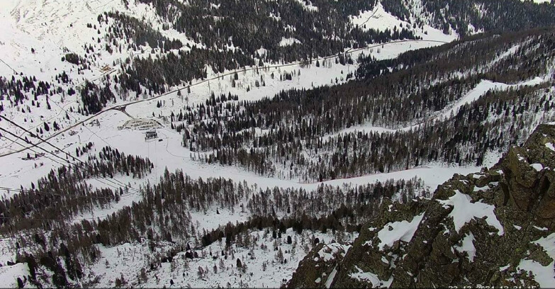 Webcam Passo San Pellegrino-Falcade - Pista Funivia