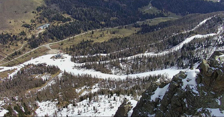 Webcam Пассо Сан-Пеллегрино-Фалькаде  - Pista Funivia