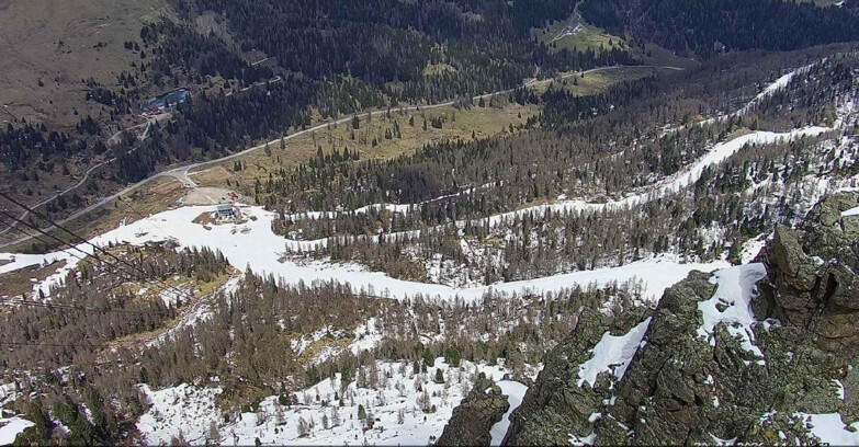 Webcam Пассо Сан-Пеллегрино-Фалькаде  - Pista Funivia