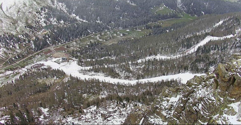 Webcam Passo San Pellegrino-Falcade - Pista Funivia