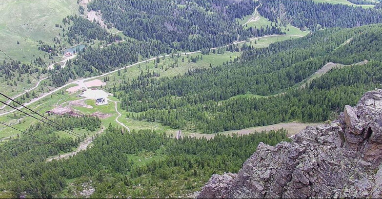 Webcam Пассо Сан-Пеллегрино-Фалькаде  - Pista Funivia