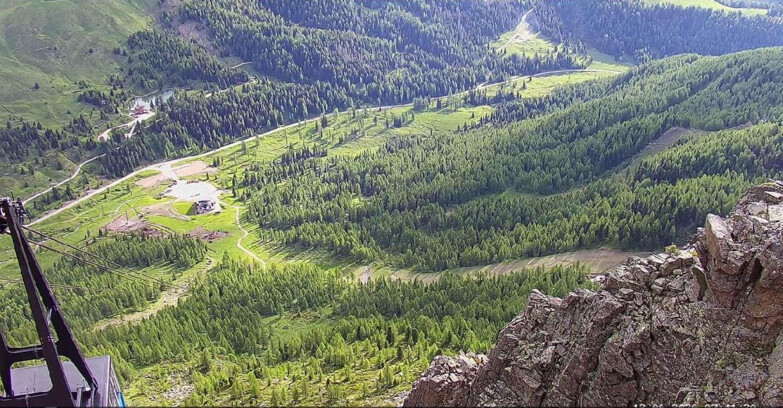 Webcam Пассо Сан-Пеллегрино-Фалькаде  - Pista Funivia