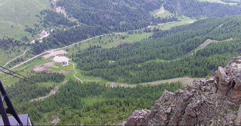 Webcam Passo San Pellegrino-Falcade  - Pista Funivia