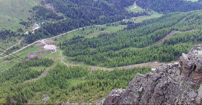 Webcam Passo San Pellegrino-Falcade - Pista Funivia