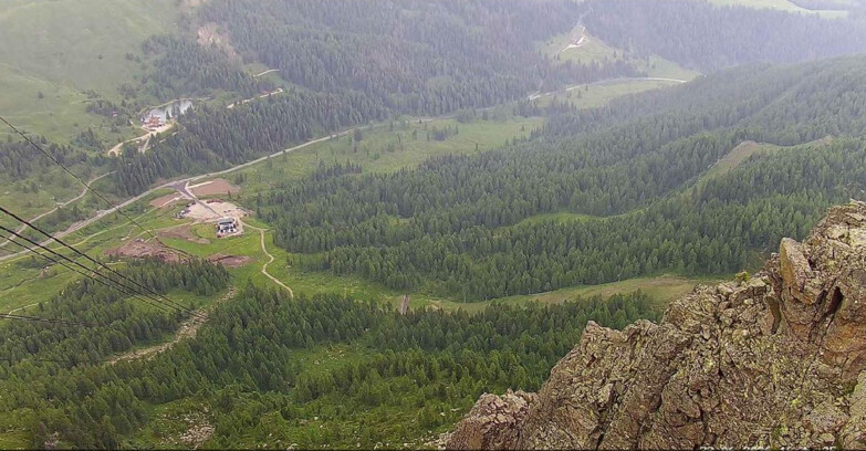 Webcam Passo San Pellegrino-Falcade  - Pista Funivia