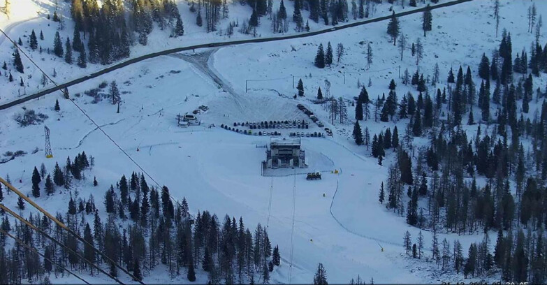 Webcam Passo San Pellegrino-Falcade - Arrivo Seggiovia