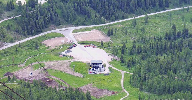 Webcam Passo San Pellegrino-Falcade  - Arrivo Seggiovia