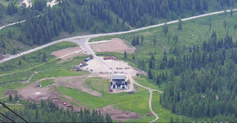 Webcam Пассо Сан-Пеллегрино-Фалькаде  - Arrivo Seggiovia