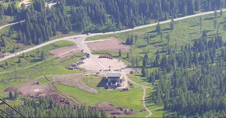 Webcam Пассо Сан-Пеллегрино-Фалькаде  - Arrivo Seggiovia