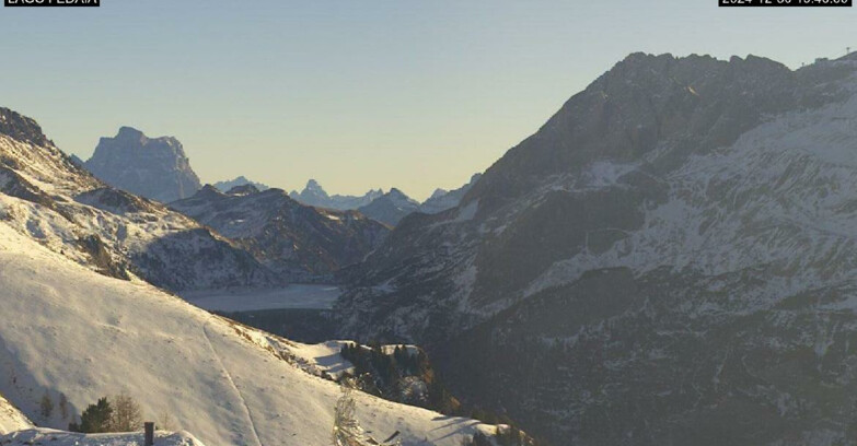 Webcam Canazei-Belvedere - Lago e Passo Fedaia