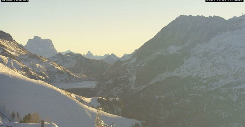 Webcam Canazei-Belvedere - Lago e Passo Fedaia