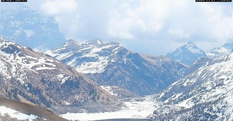 Webcam Canazei Belvedere - Lago e Passo Fedaia