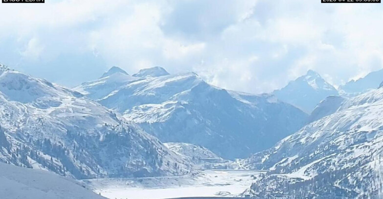 Webcam Canazei-Belvedere - Lago e Passo Fedaia