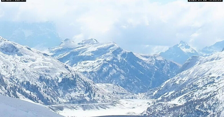 Webcam Canazei-Belvedere - Lago e Passo Fedaia