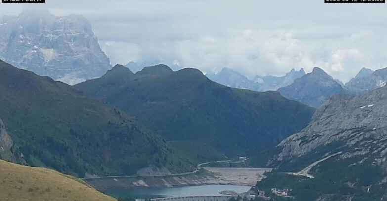 Webcam Canazei-Belvedere  - Lago e Passo Fedaia