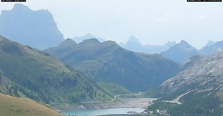 Webcam Canazei-Belvedere - Lago e Passo Fedaia