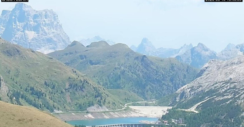 Webcam Canazei-Belvedere - Lago e Passo Fedaia