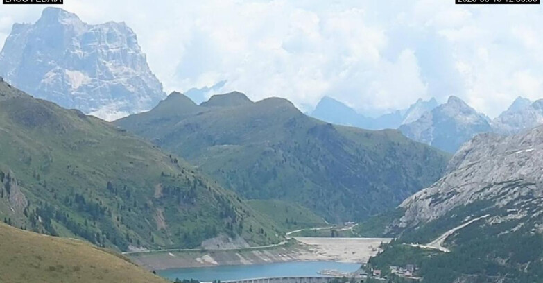 Webcam Canazei-Belvedere - Lago e Passo Fedaia
