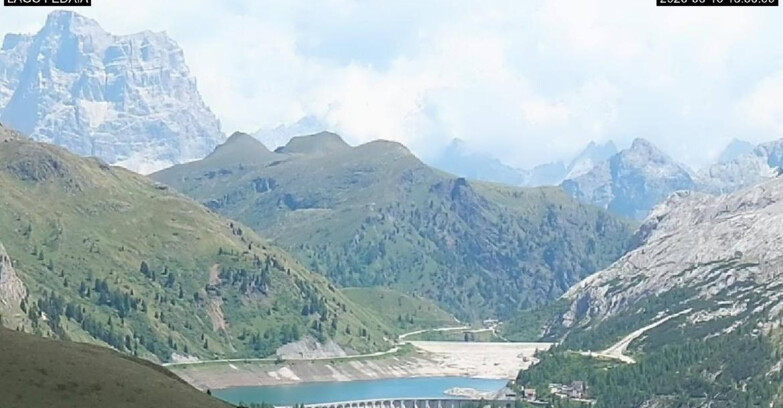 Webcam Canazei-Belvedere - Lago e Passo Fedaia