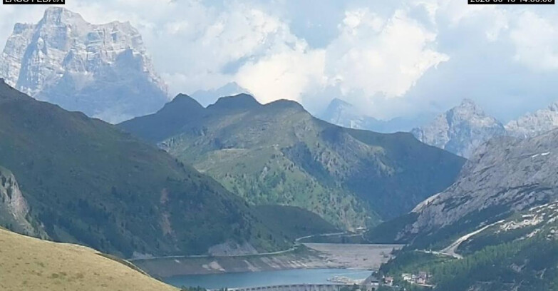 Webcam Canazei-Belvedere - Lago e Passo Fedaia