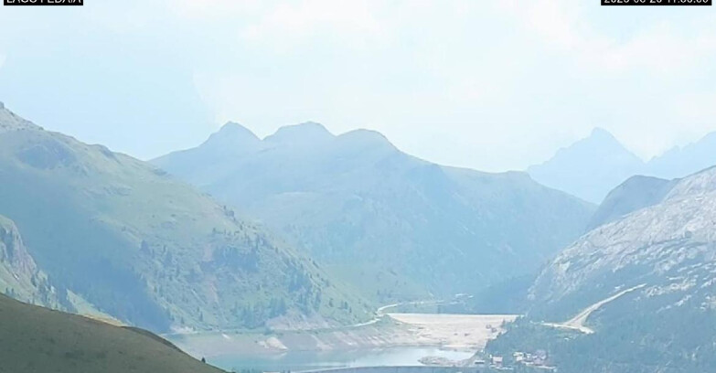 Webcam Canazei-Belvedere - Lago e Passo Fedaia