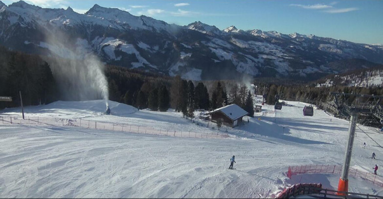 Webcam Bellamonte-Alpe Lusia - Pista Le Fassane e Morea Snowpark