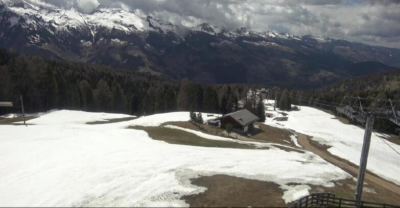 Webcam Bellamonte-Alpe Lusia - Pista Le Fassane e Morea Snowpark