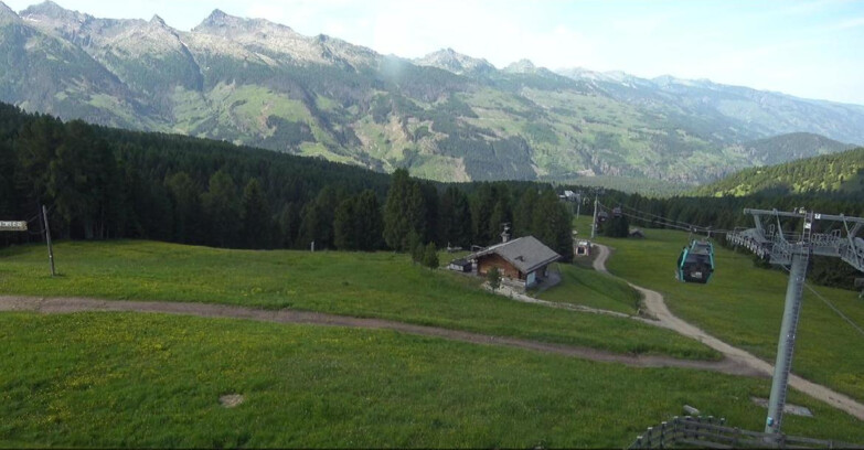Webcam Bellamonte-Alpe Lusia - Pista Le Fassane e Morea Snowpark