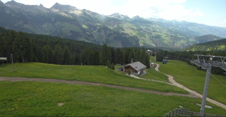 Webcam Bellamonte-Alpe Lusia - Pista Le Fassane e Morea Snowpark