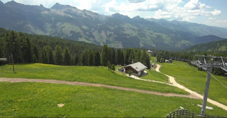 Webcam Bellamonte-Alpe Lusia - Pista Le Fassane e Morea Snowpark