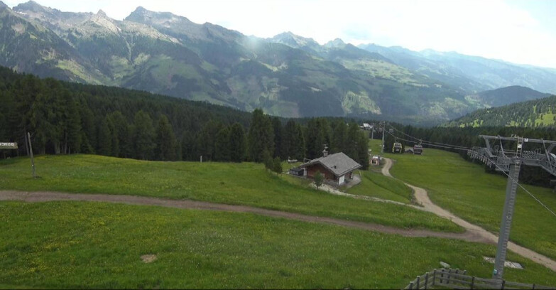 Webcam Bellamonte-Alpe Lusia - Pista Le Fassane e Morea Snowpark