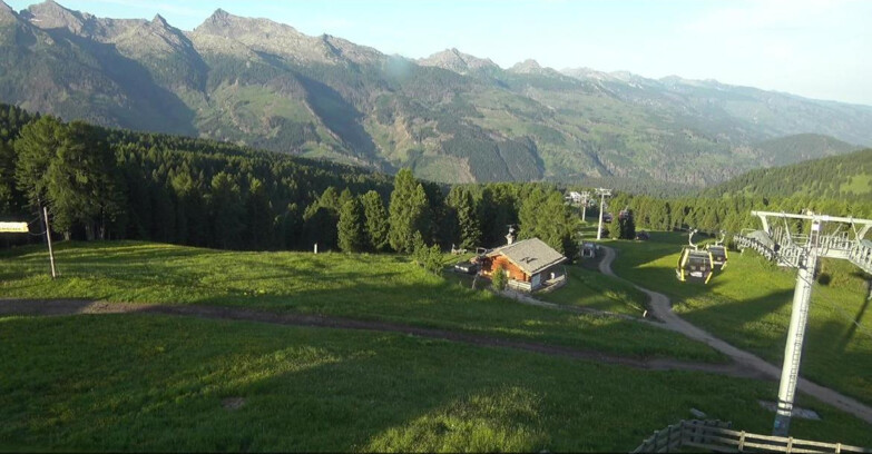 Webcam Bellamonte-Alpe Lusia - Pista Le Fassane e Morea Snowpark