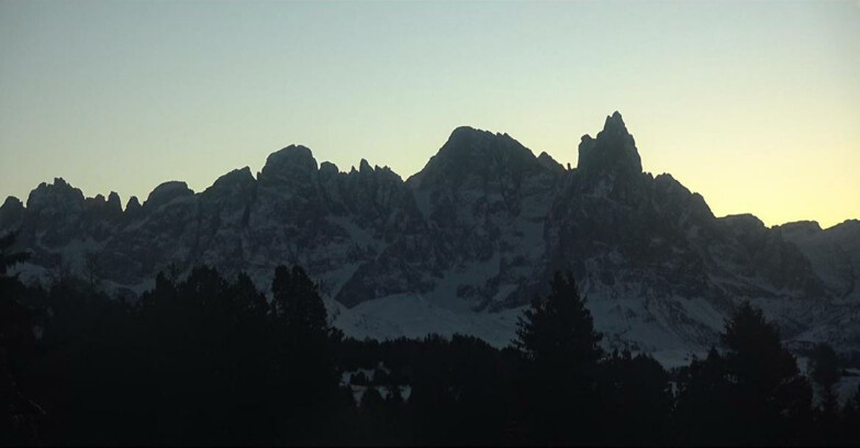 Webcam Bellamonte-Alpe Lusia - Pale di San Martino